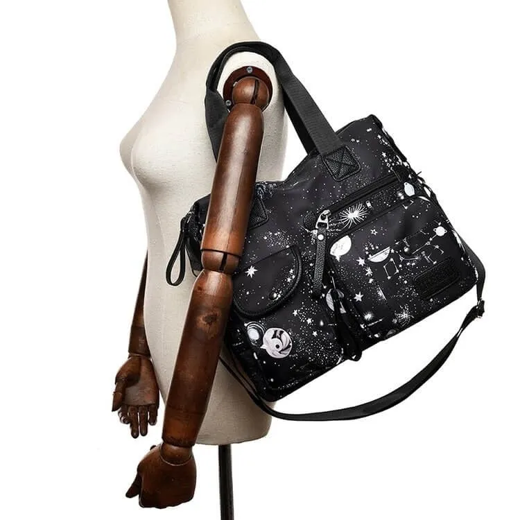 2021 new stylish versatile large-capacity practical nylon fabric casual shoulder bag