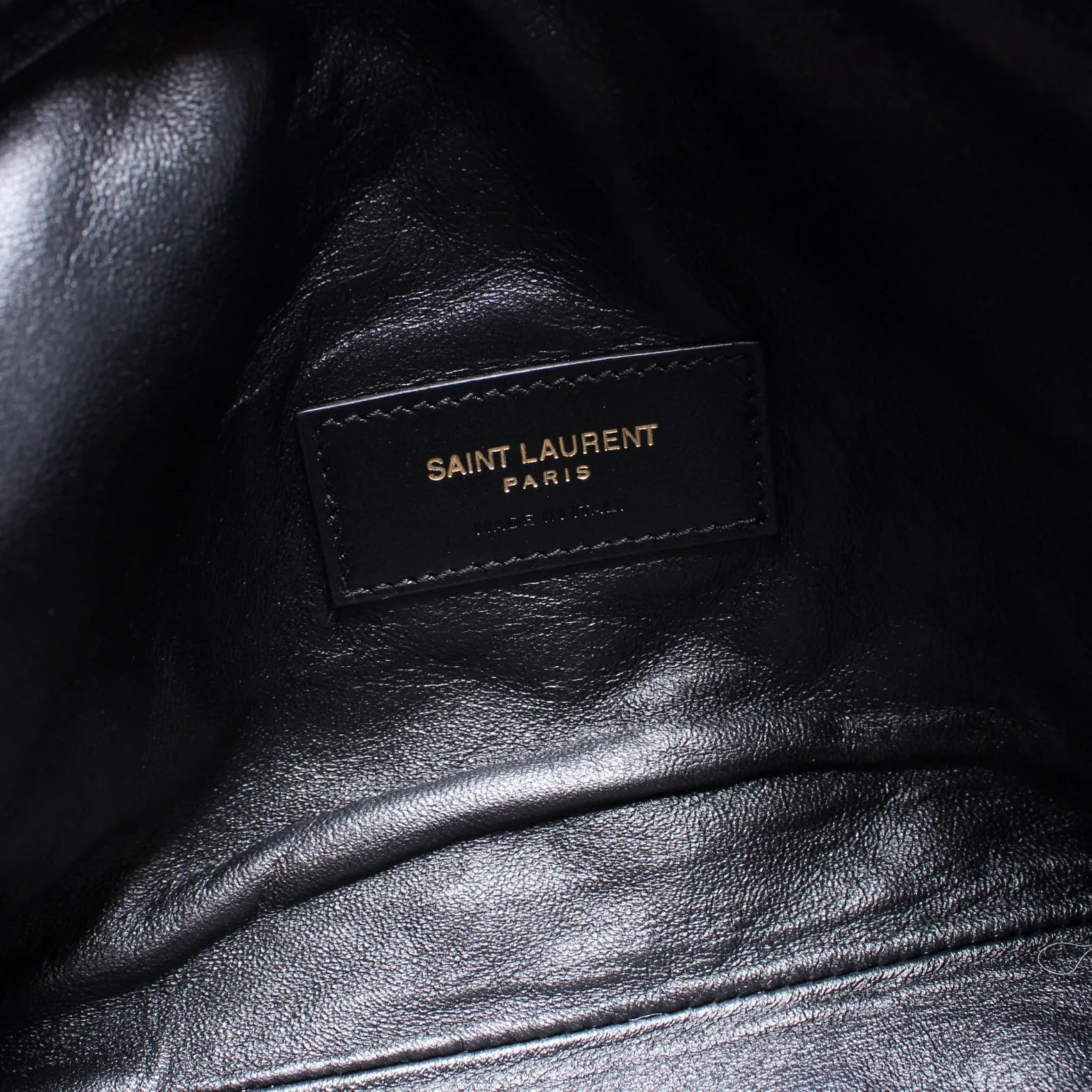 733667 Gaby Zip Pouch Quilted Lambskin