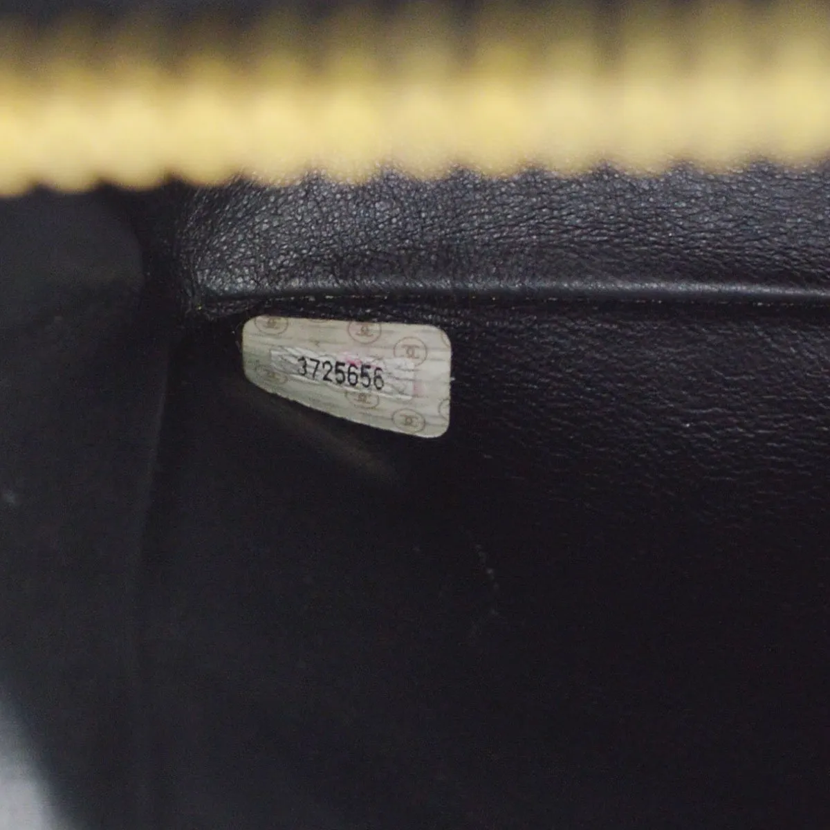 CHANEL 1994-1996 Medium Classic Flap Backpack ao28262