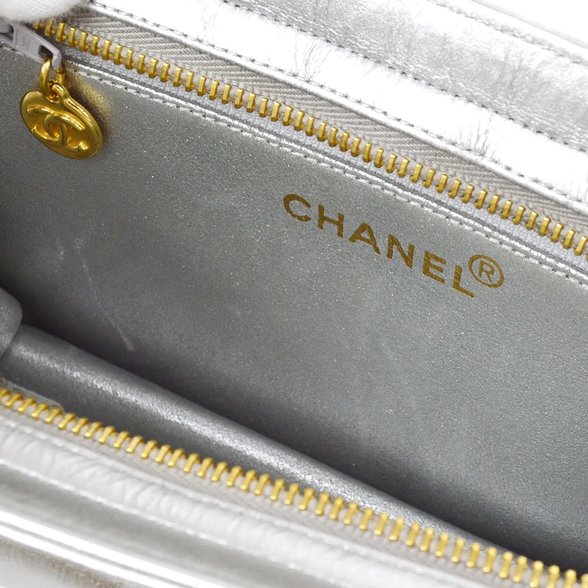 CHANEL 1996-1997 Clutch Hand Bag Silver ao26611