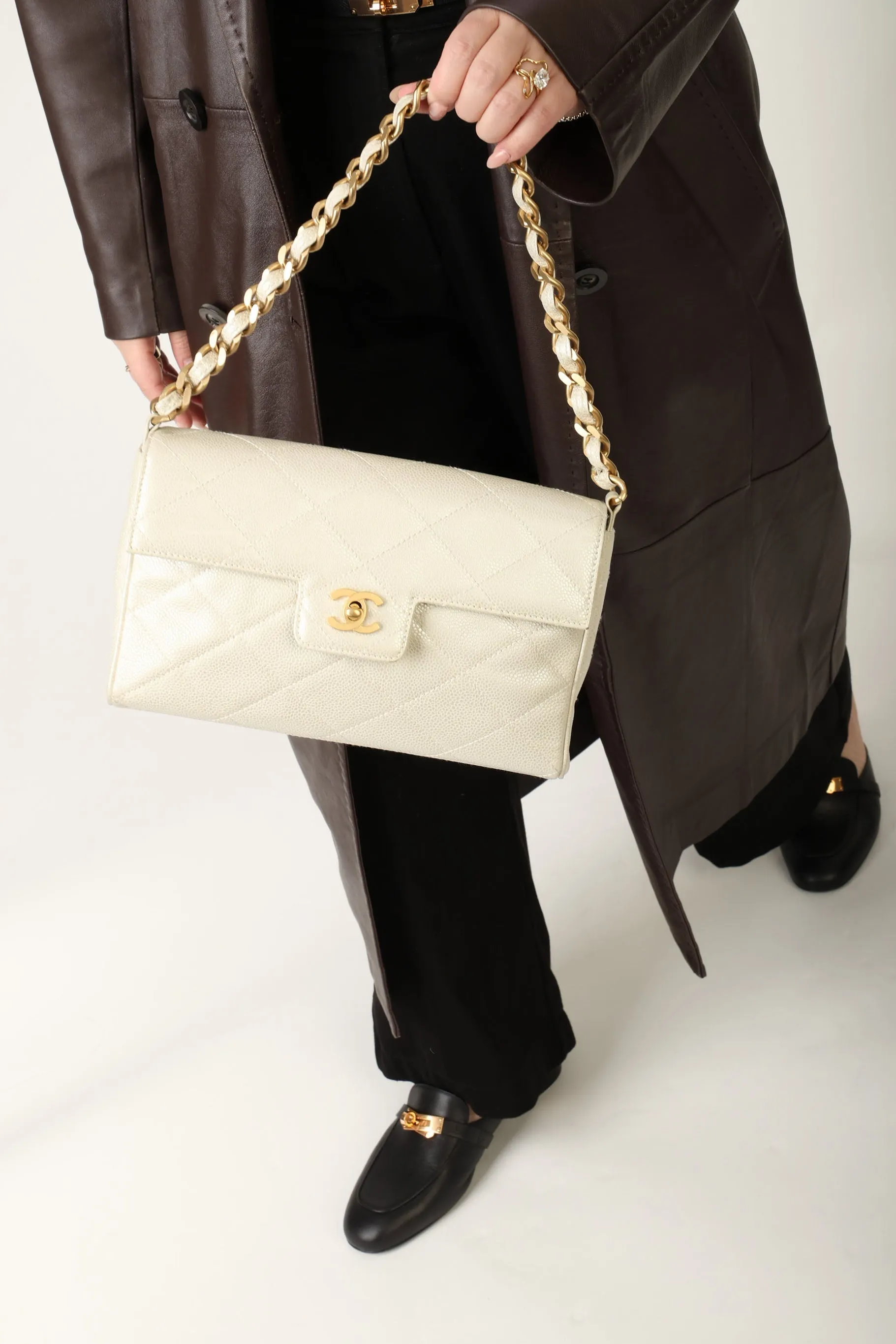 Chanel 2000 Caviar Iridescent Shoulder Bag