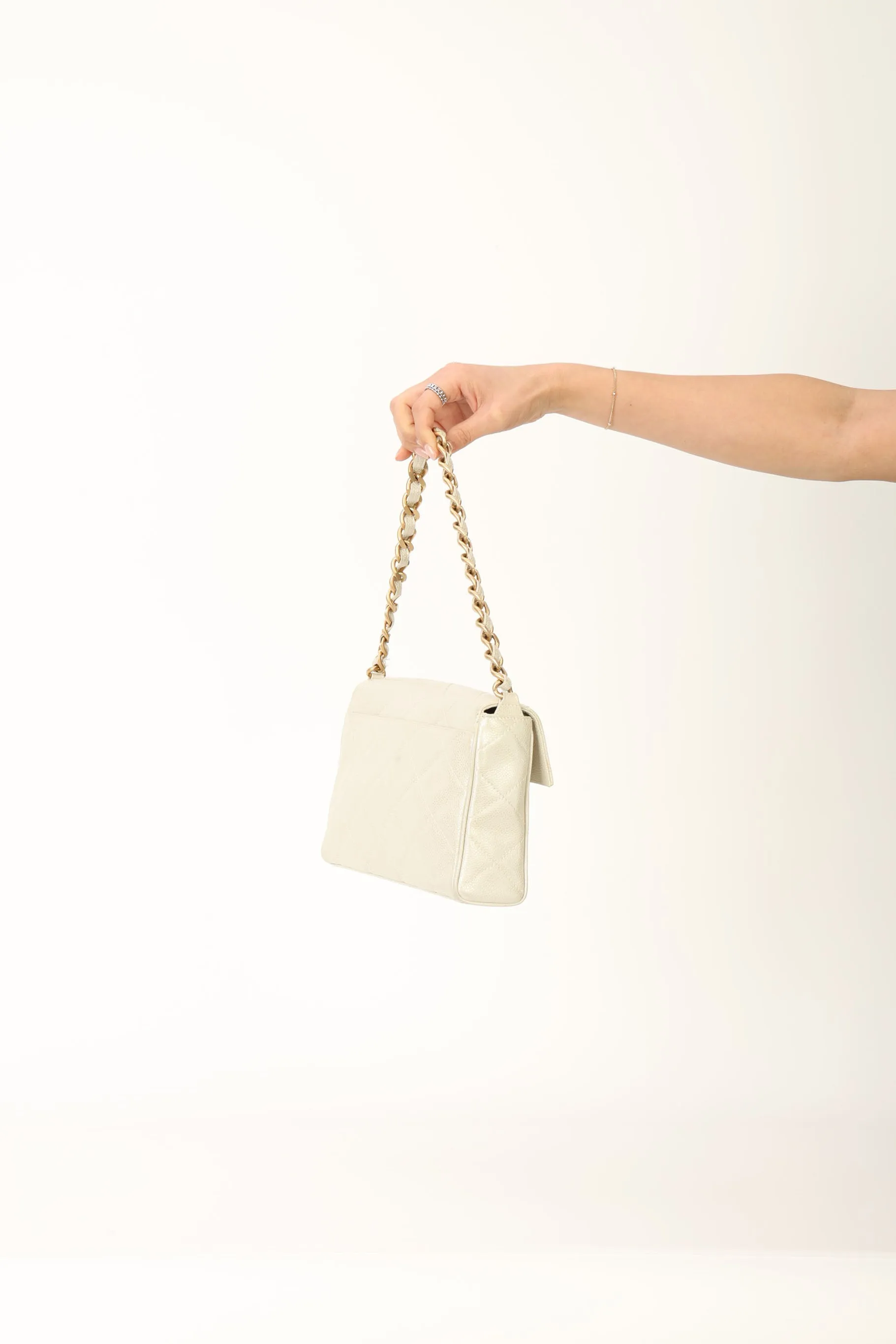 Chanel 2000 Caviar Iridescent Shoulder Bag