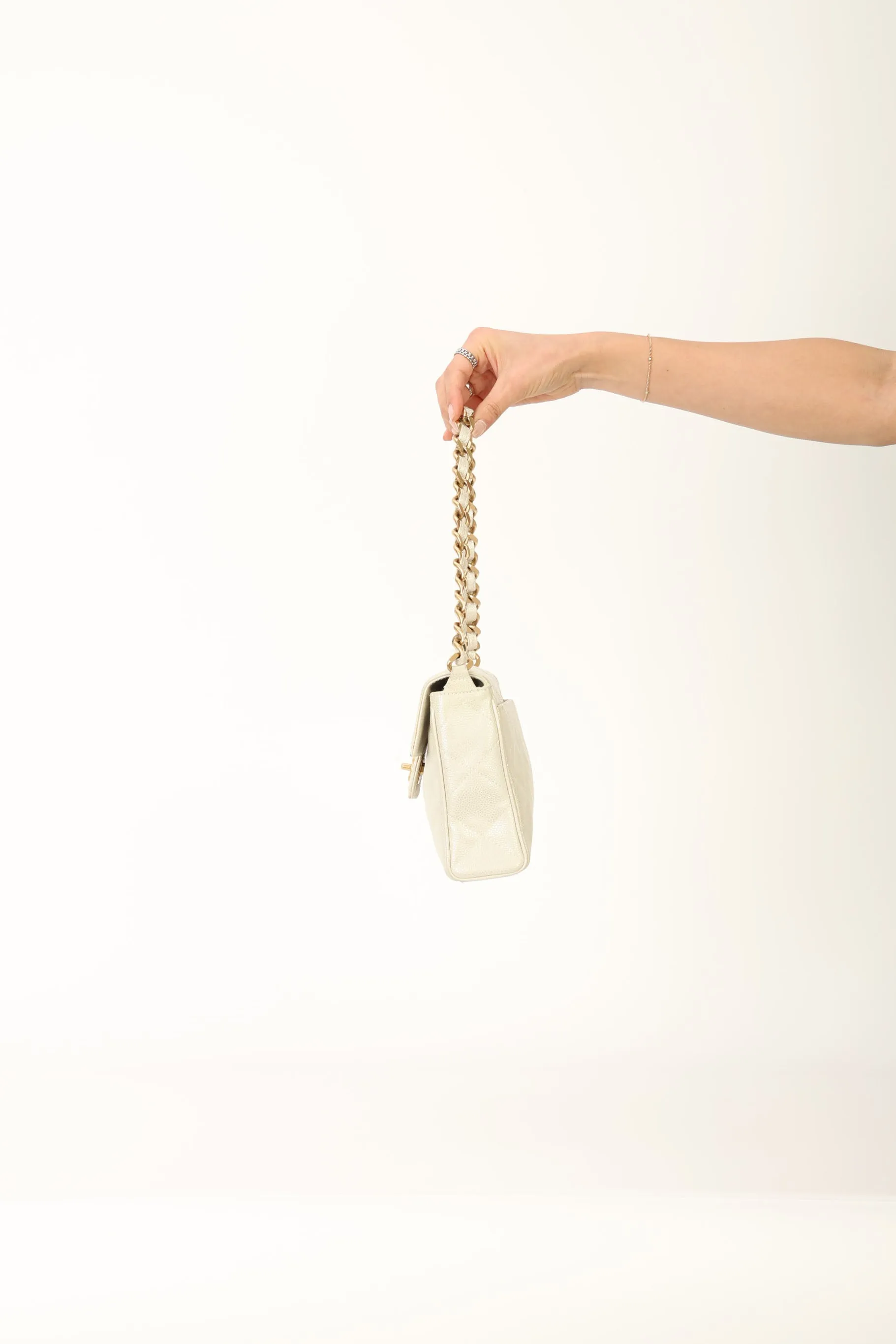 Chanel 2000 Caviar Iridescent Shoulder Bag