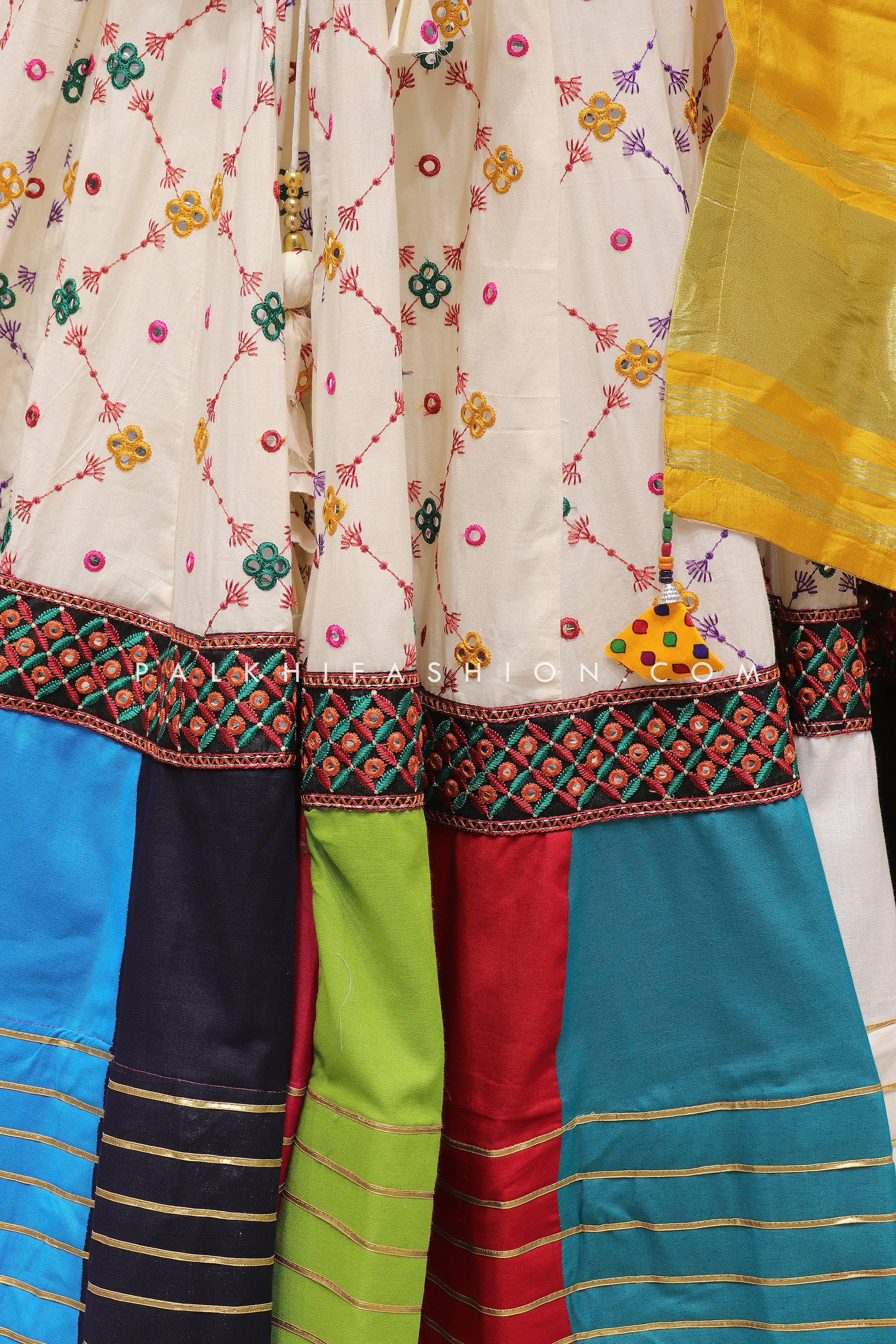 Designer Multicolor Navratri Chaniya Choli with 15 Meter Flair