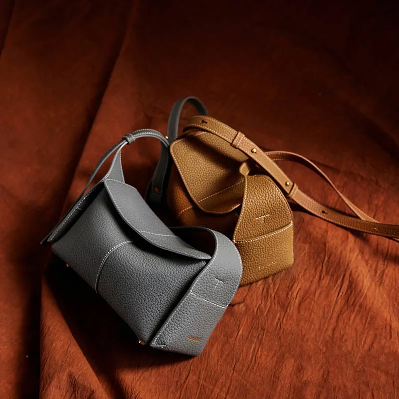 Minimalist Solid Color Shoulder Bag For Women Commuter Elegant Purse