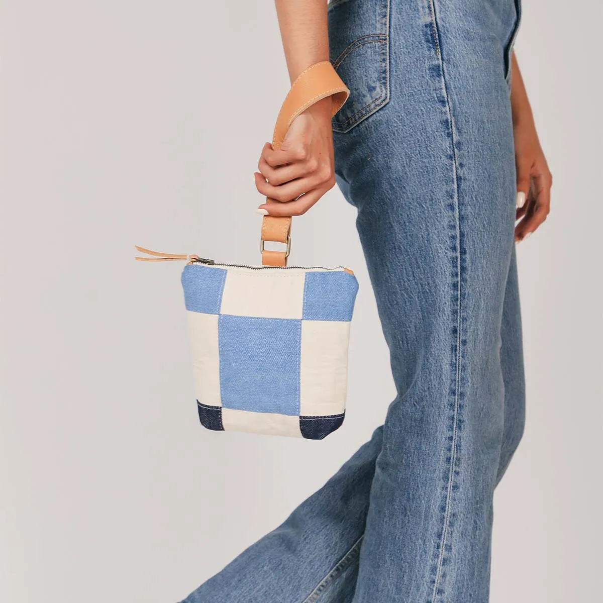 Ofelia Bracelet Clutch