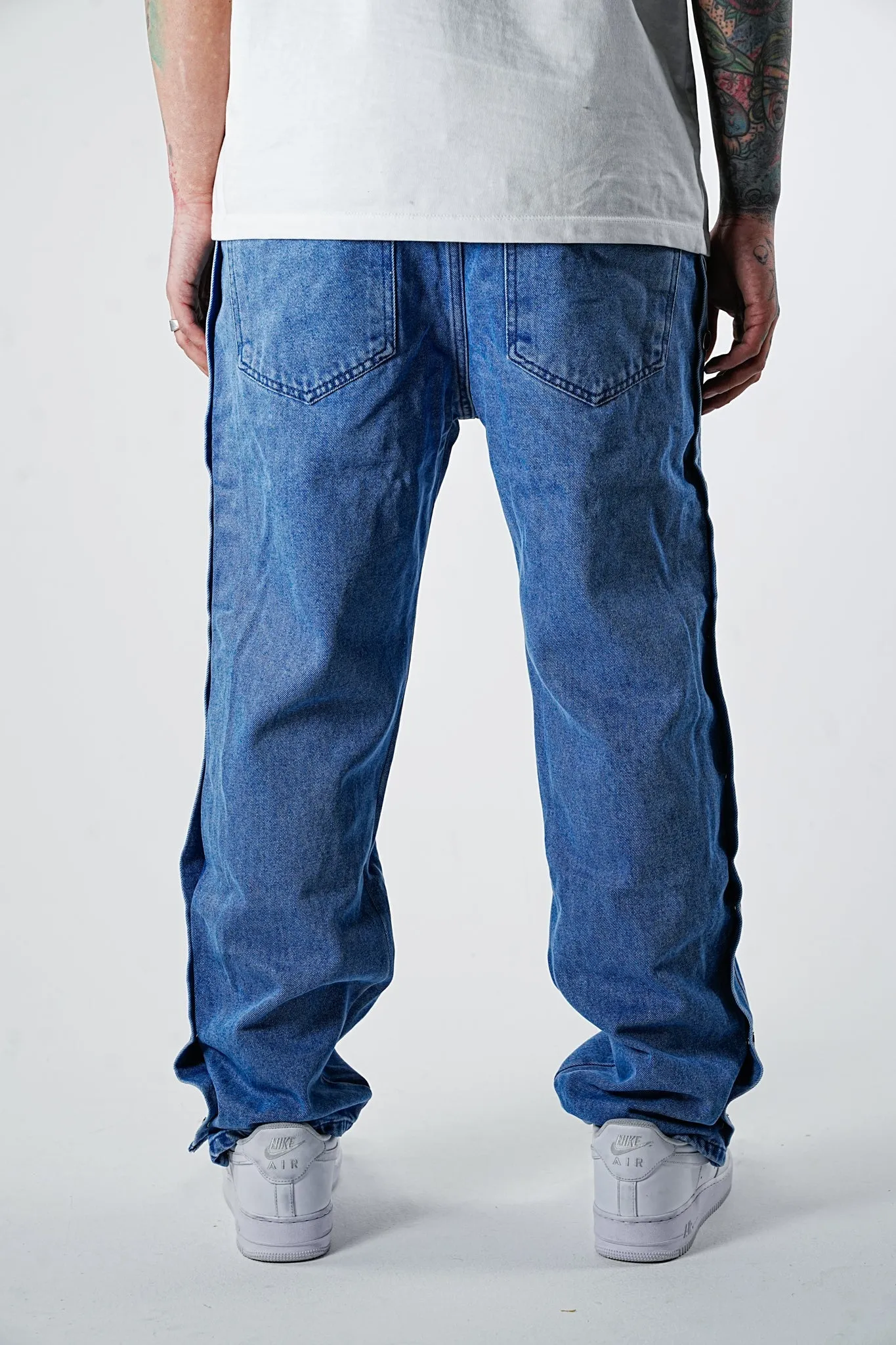 Premium Wide Fit Solid Buttons Blue Jeans