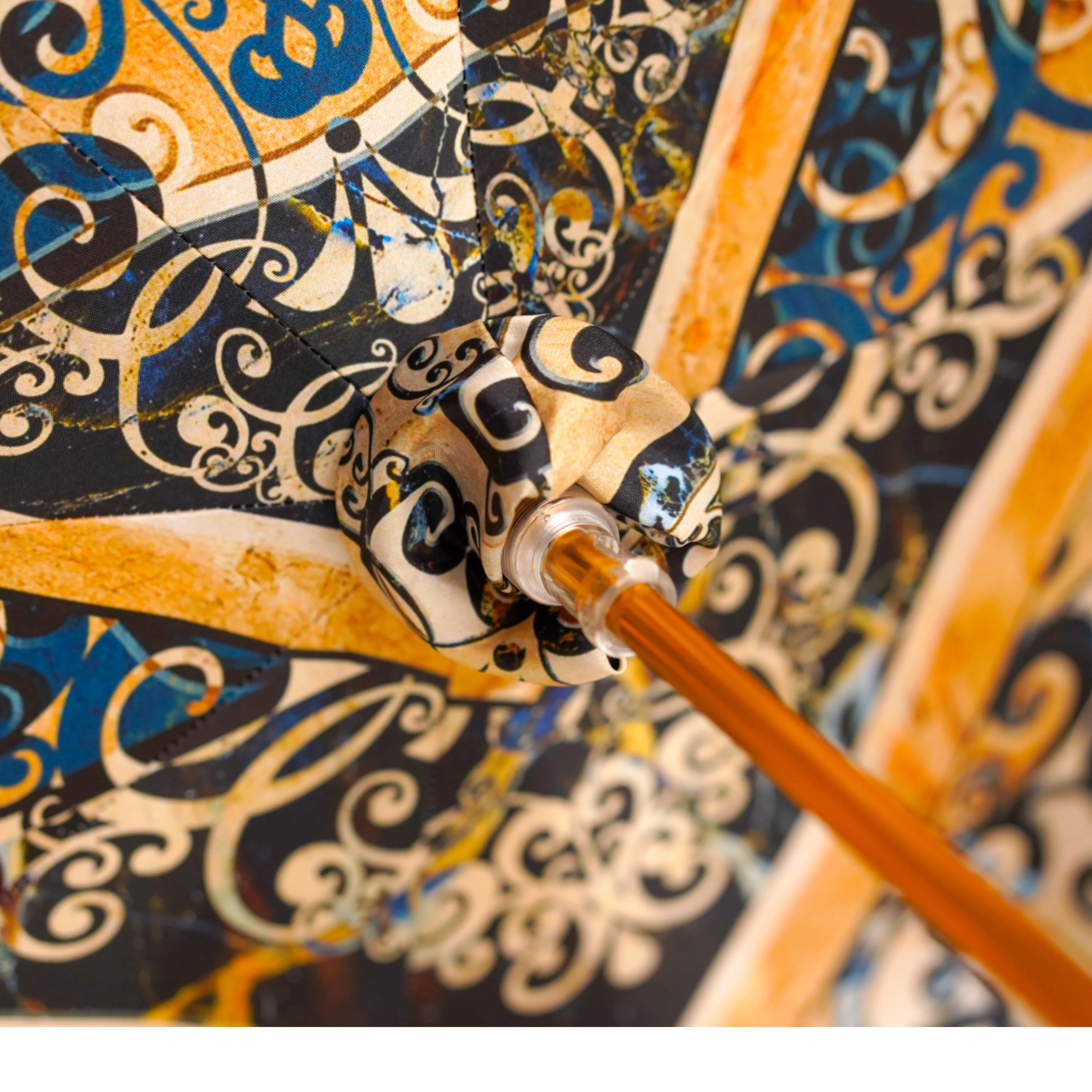 Sleek Italian Majolica Umbrella