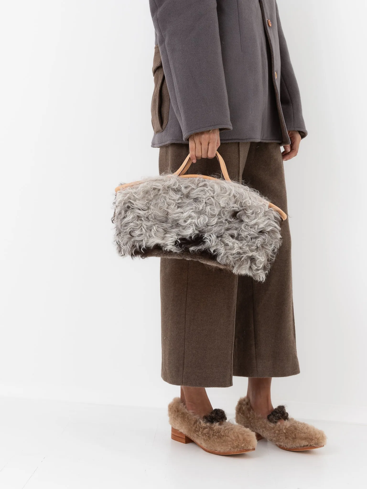 The Backward Vendor Cattle Basket, No. 1