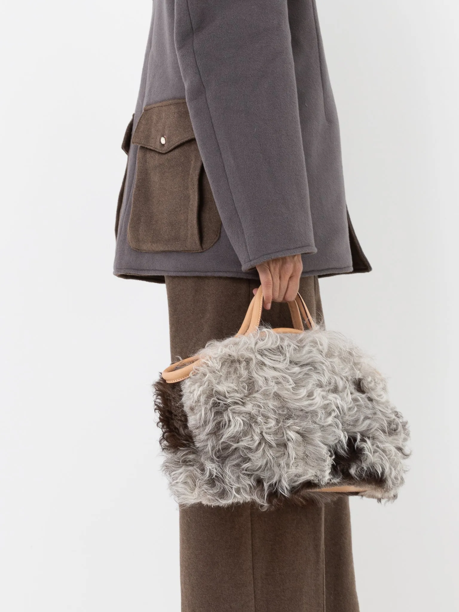 The Backward Vendor Cattle Basket, No. 1