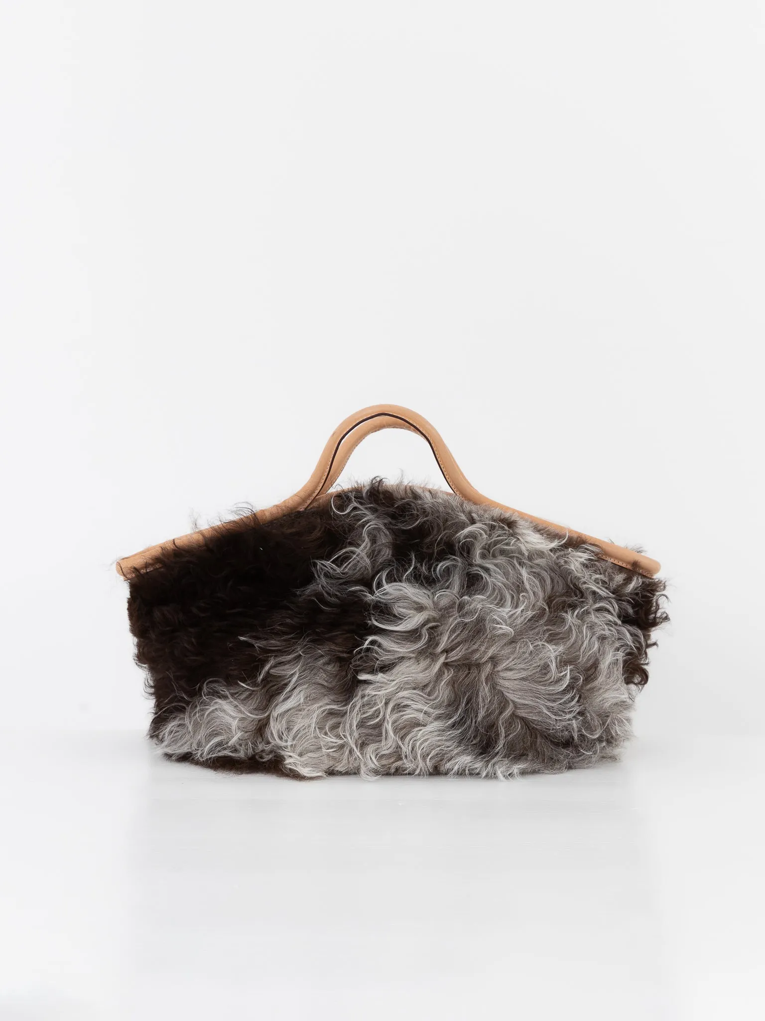 The Backward Vendor Cattle Basket, No. 1