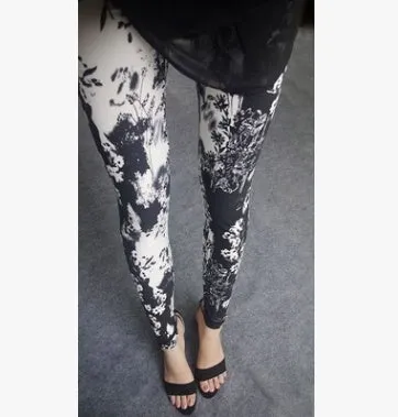 Vibrant Patterned Leggings – Comfortable and Stylish Everyday Wear
